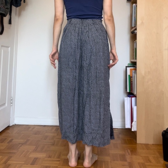 Long skirt with buttons on the front and slits on the sides - Picture 7 of 14